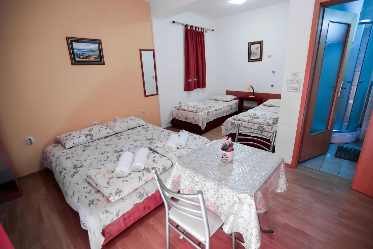Bakal Apartments Ohrid Buitenkant foto