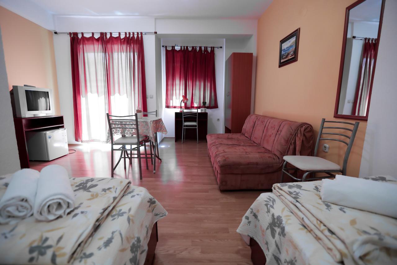 Bakal Apartments Ohrid Buitenkant foto